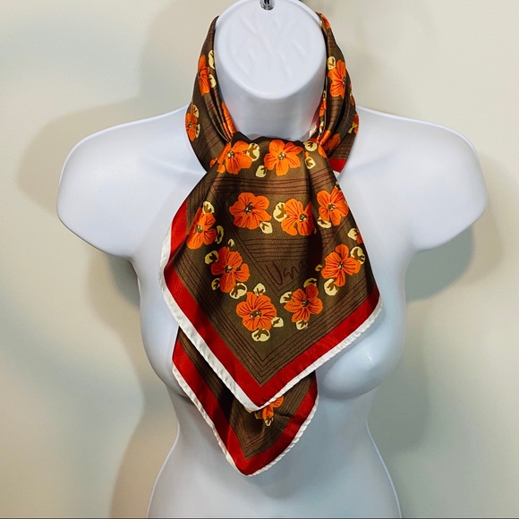 Vera Floral Print Vintage Scarf - Picture 2 of 9